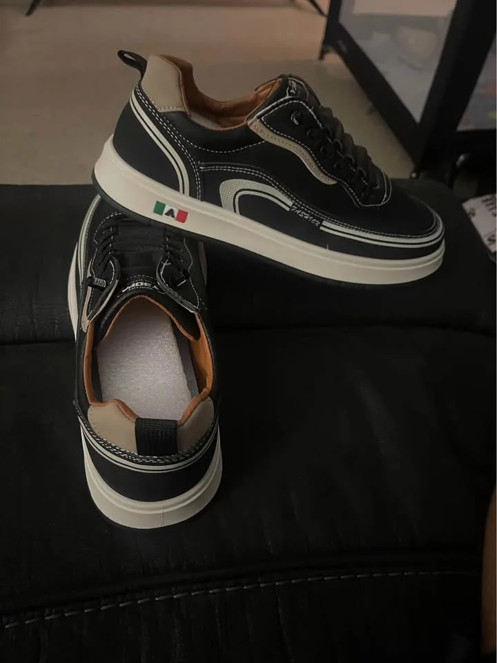 Casual Shoes Size 11 Men image indicator(3)