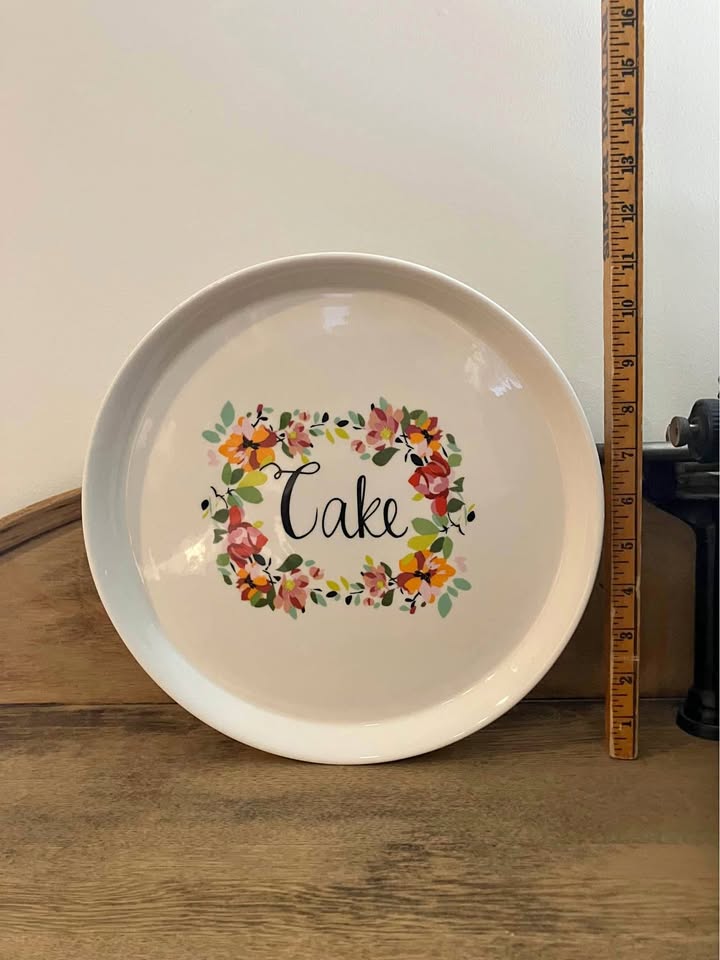 Cake Stand Signatures