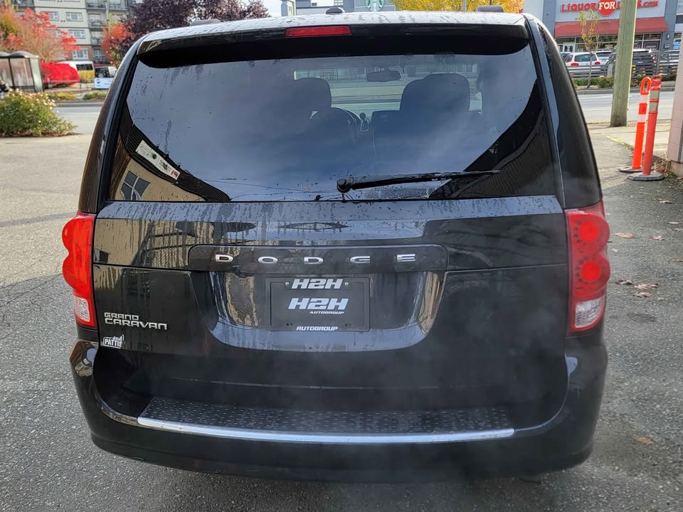 2011 Dodge Caravan - photo 4
