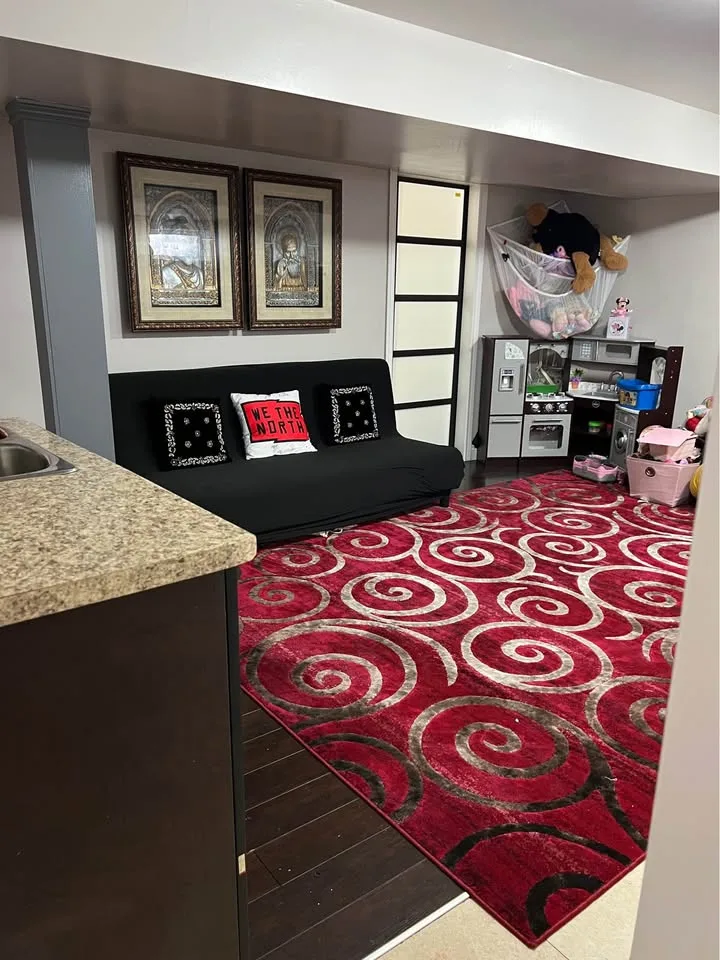 2 Beds 2 Baths - House image indicator(2)