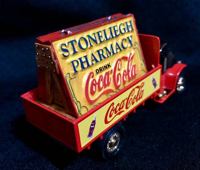 Coca-Cola Diecast Trucks - photo 2