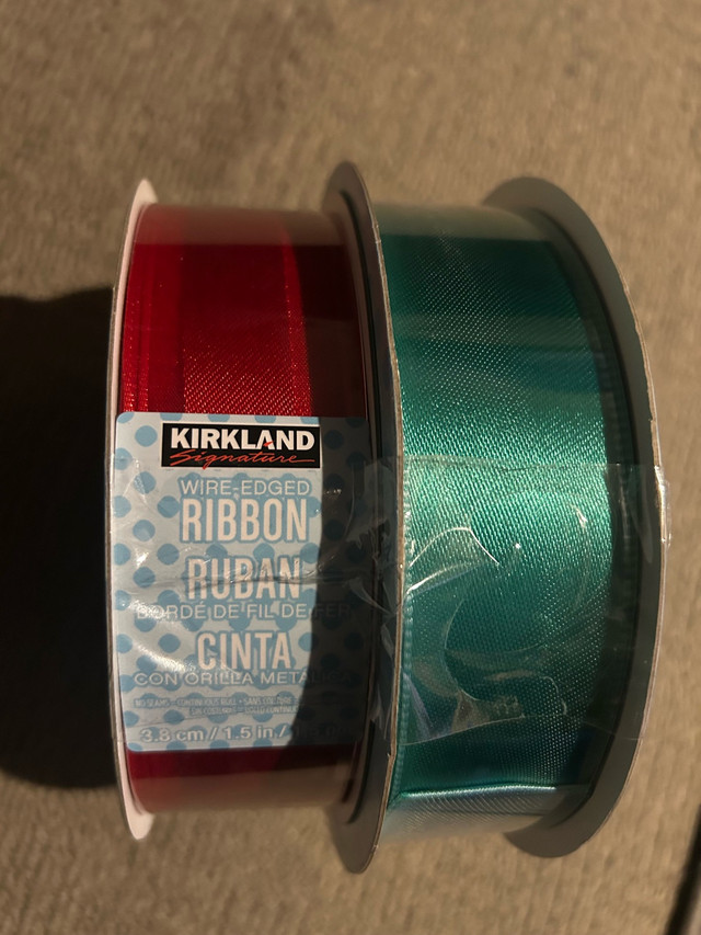 New Signature Christmas Wired Edge Ribbons 2 Rolls (Red & Green) - photo 2