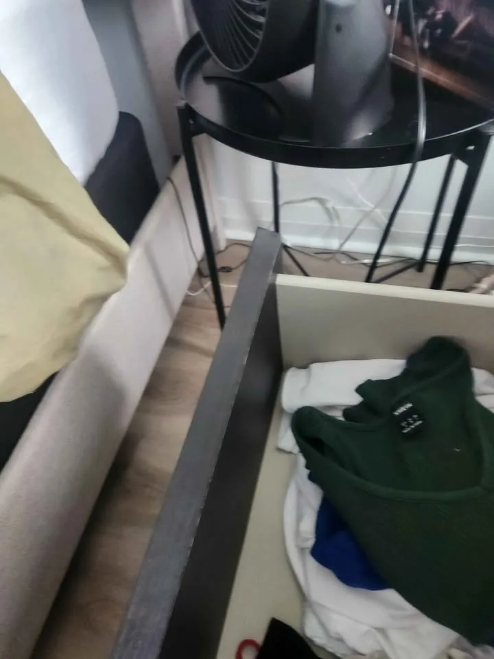 Ikea Dresser - Malm image indicator(4)