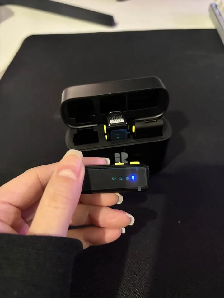 Rythflo Wireless Lavalier Microphone image indicator(3)