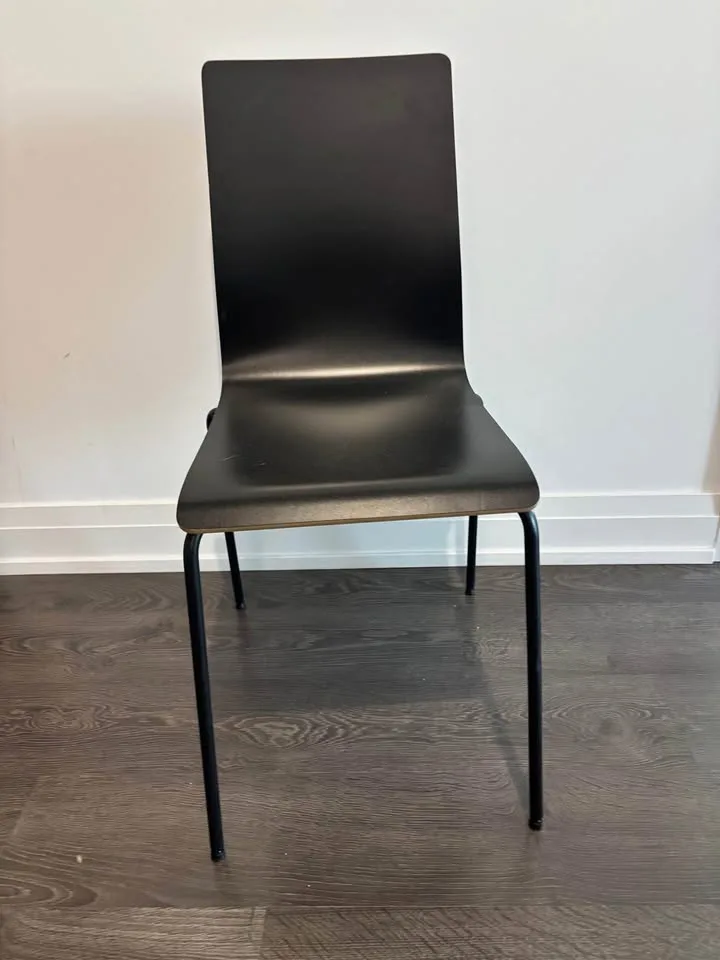Set of 2 IKEA Martin chairs in black image indicator(2)