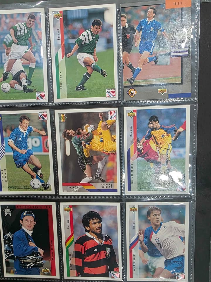 Trading sports cards - photo 4