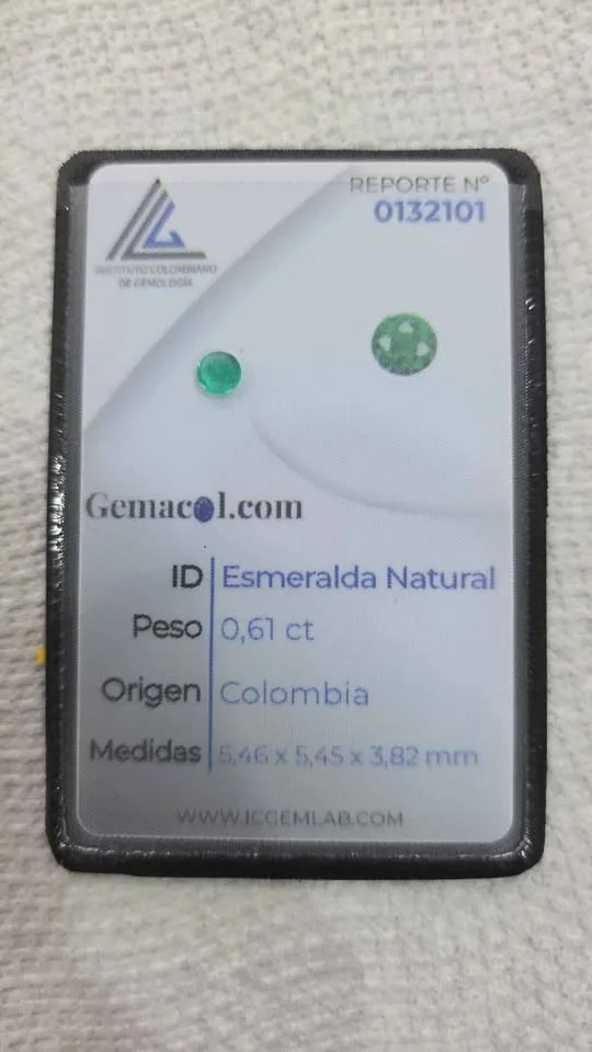 Colombian esmeralds and gold 18k image indicator(4)