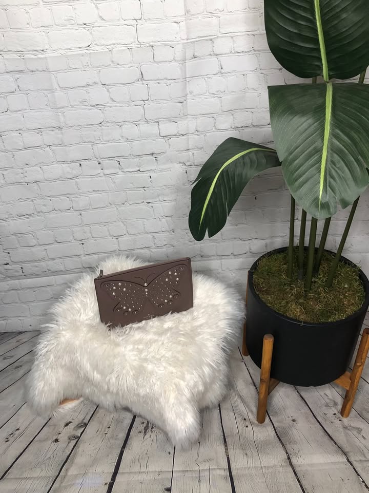 kate spade Larchmont Avenue Butterfly Gia - Warm Beige OBO - photo 3