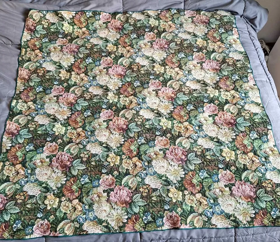 Tapestry tablecloth vintage square floral 47" x 47" beautiful fl