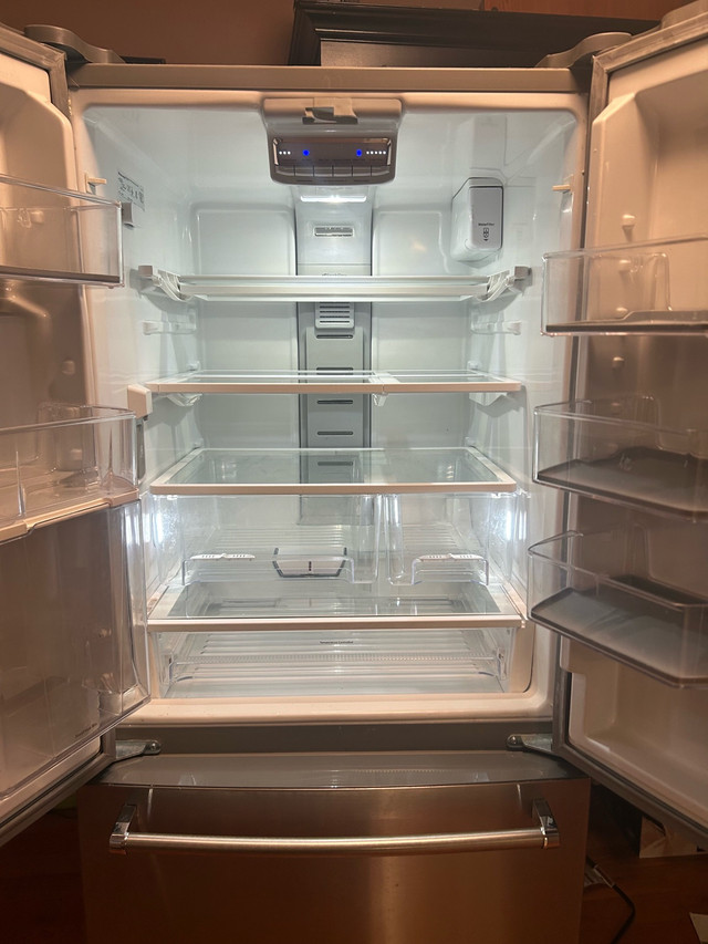 KitchenAid 30" FrenchDoor fridge with Water Dispenser - photo 5
