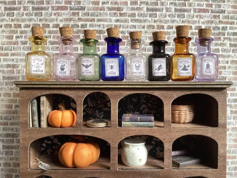 1/12 Scale Miniature Spell Bottles image indicator(4)