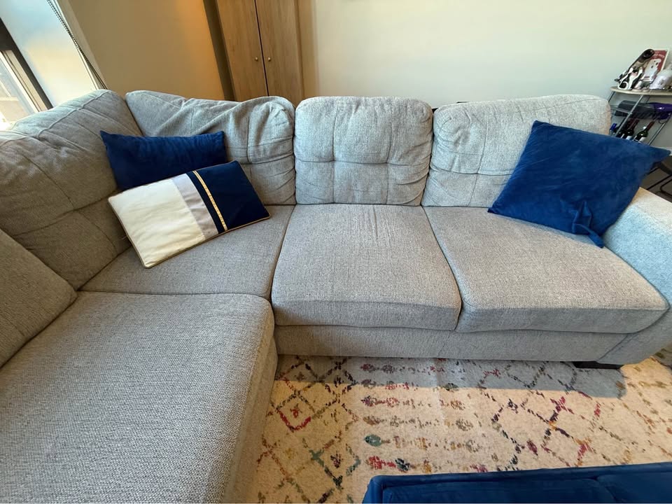 Gray Sectional Couch - photo 5