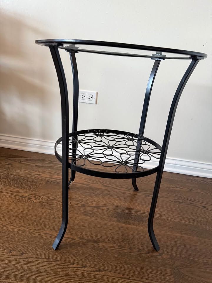 Glass Side Table with Floral Accent - photo 2