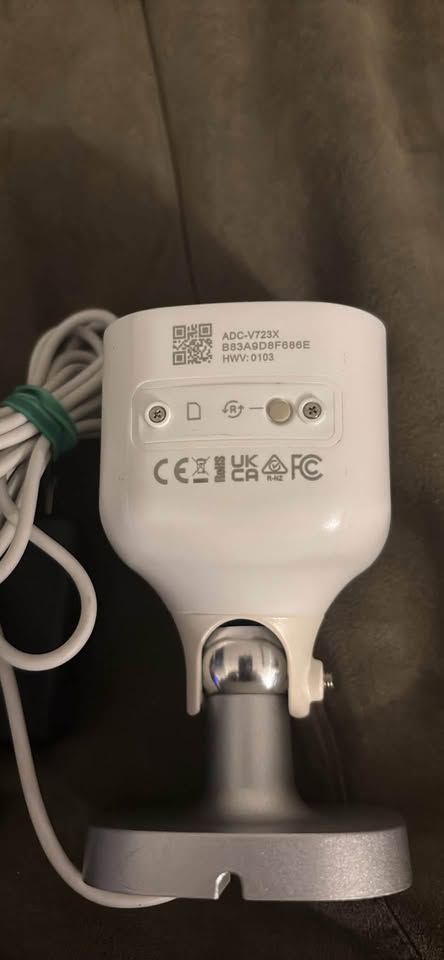 Telus security camera - photo 2