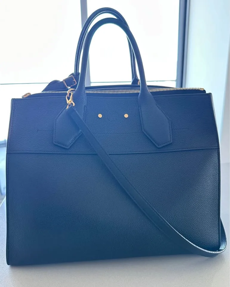 Louis Vuitton City Steamer GM Limited Edition image indicator(6)