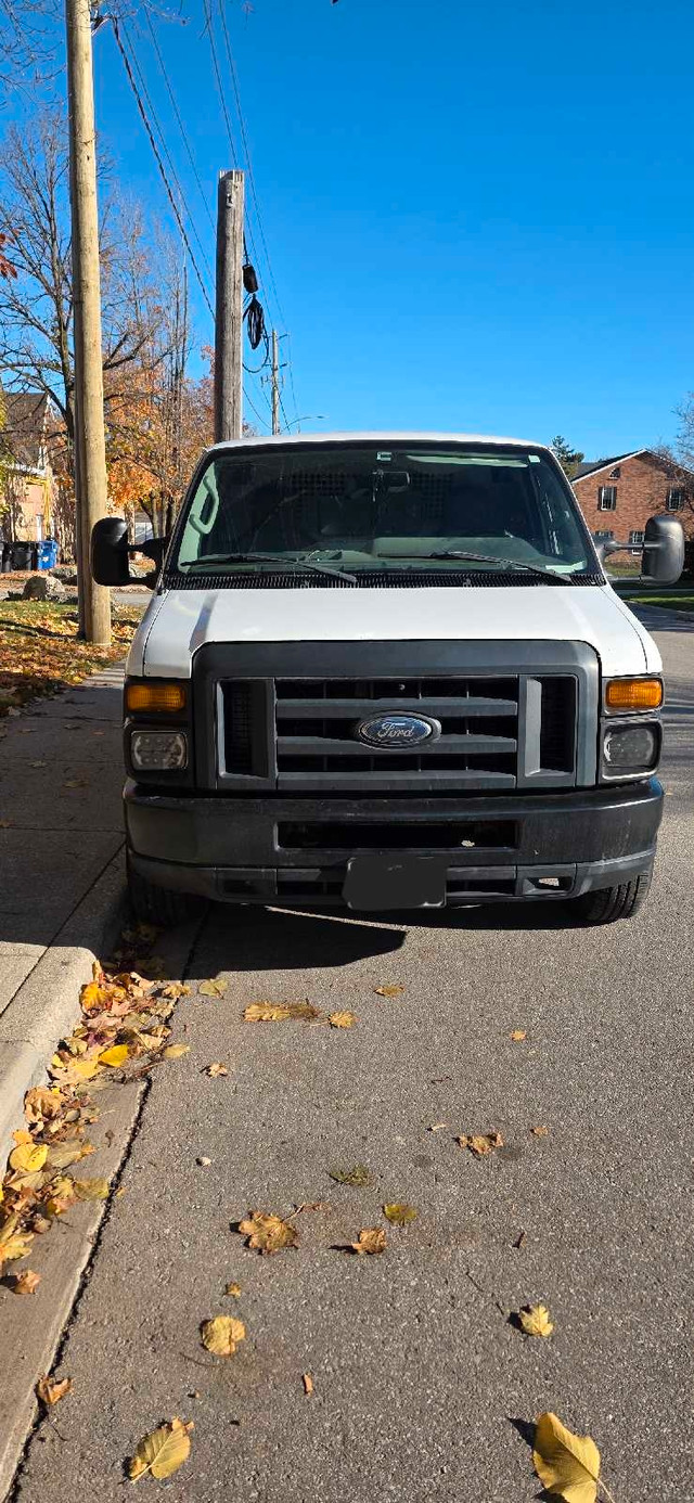2013 Ford E250