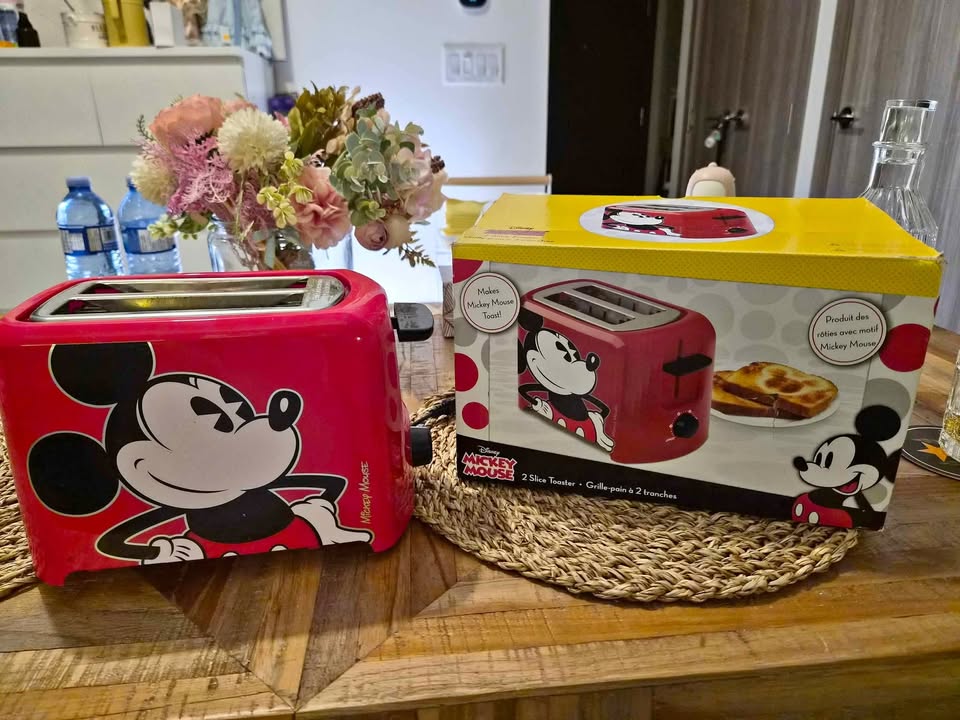 Mickey toaster