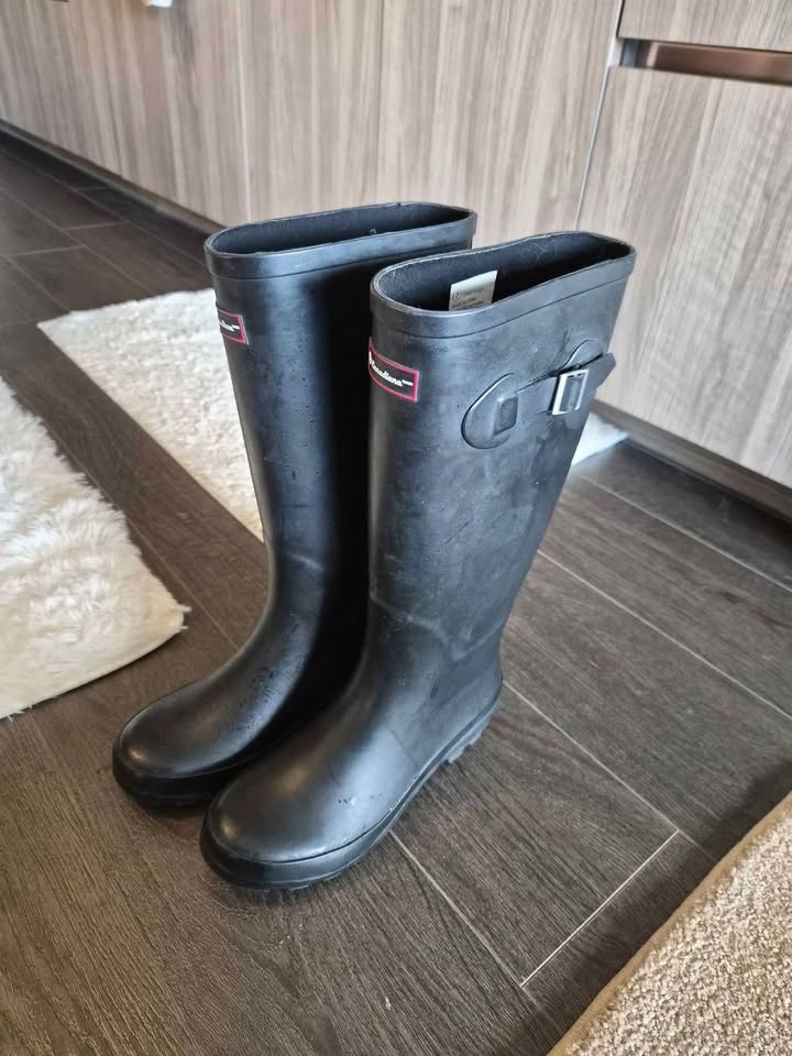 Rain boots size 7 - photo 2