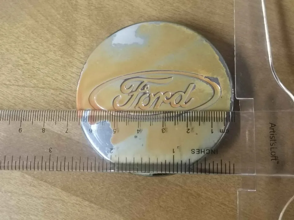 Ford Focus Center Cap image indicator(4)