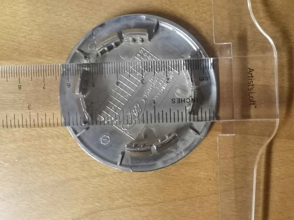 Ford Focus Center Cap image indicator(2)