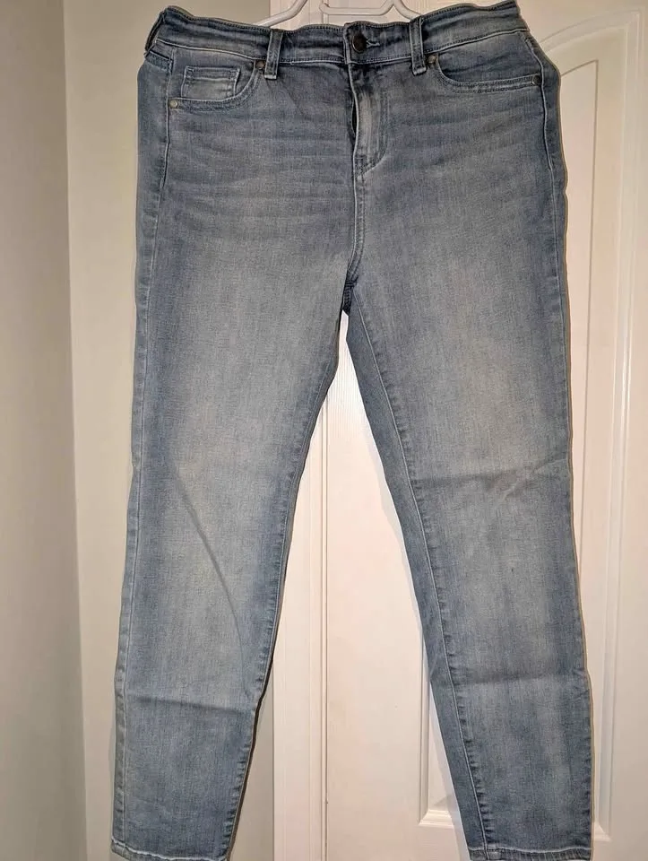 Buffalo DB Jeans, women, Size 6 thumbnail