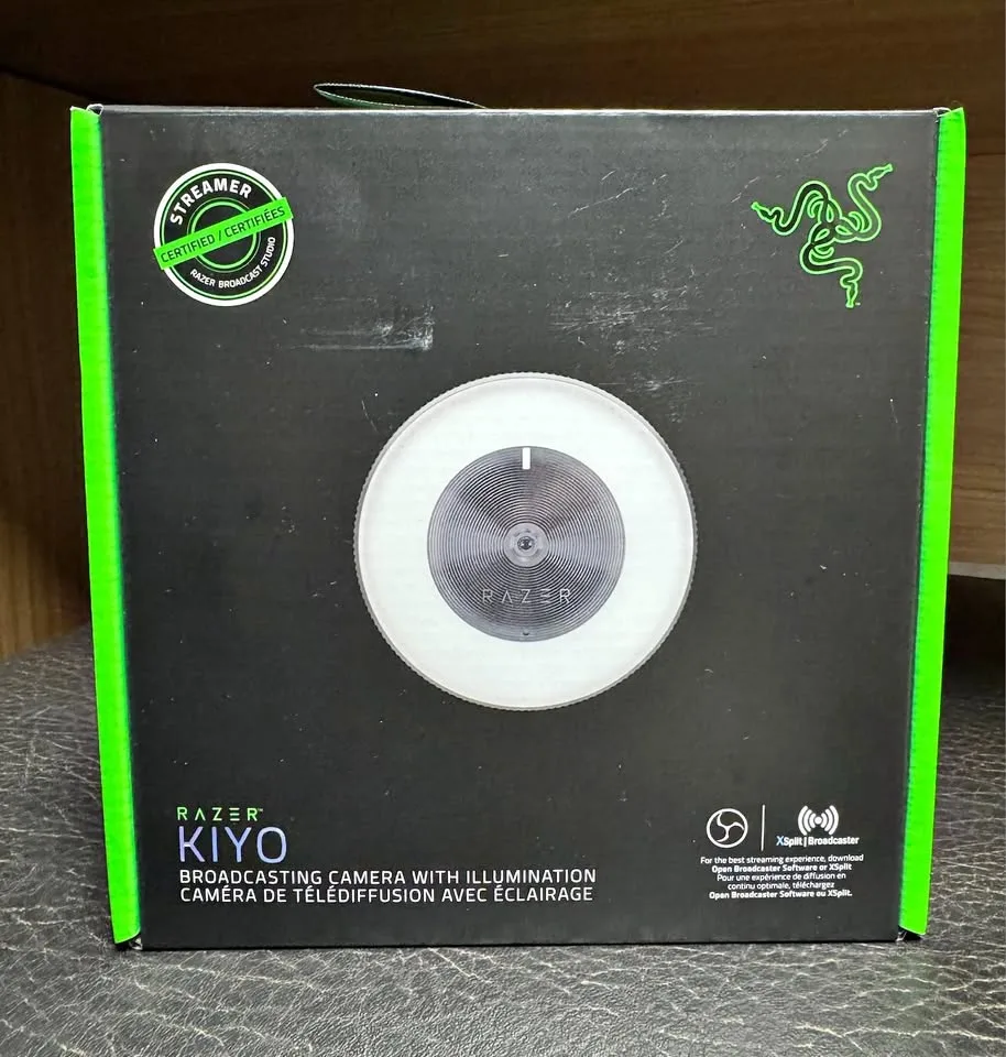 Razer Kiyo Broadcasting Camera with Illumination 🥕 thumbnail