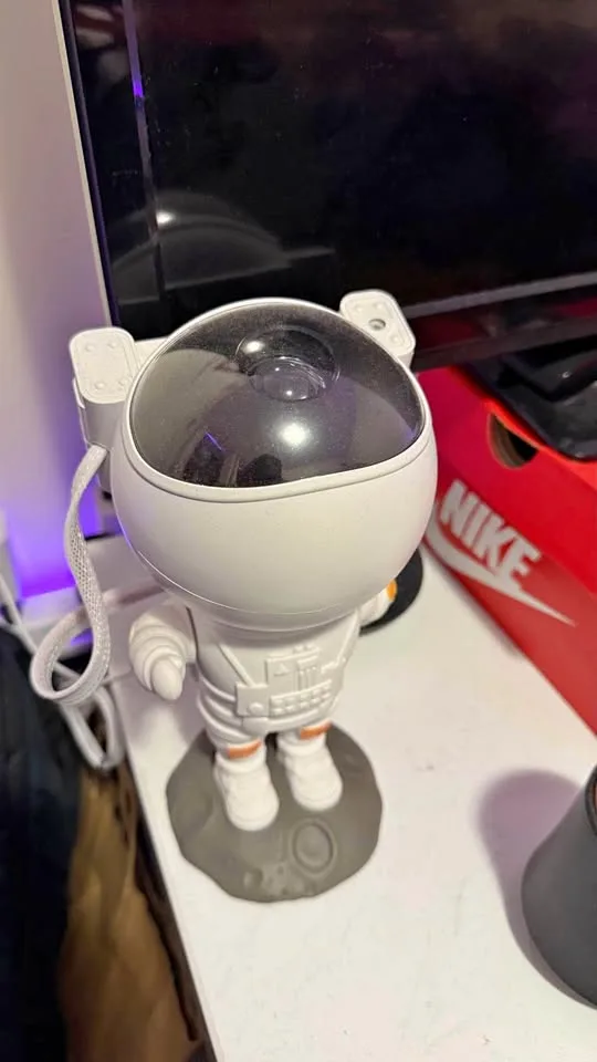 Astronaut galaxy light projector