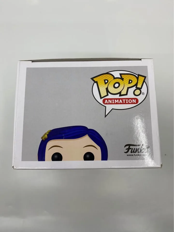 Funko Pop Coraline in Raincoat #423 image indicator(5)