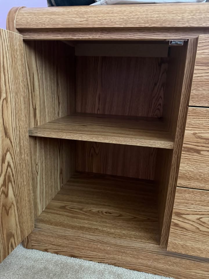 Dresser with Mirror - photo 3