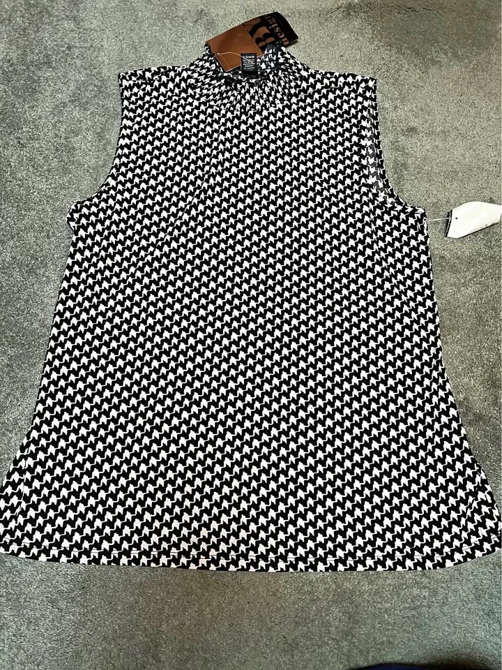 ladies casual top. Size XL. Brand new. Porch union/401/Pickering thumbnail