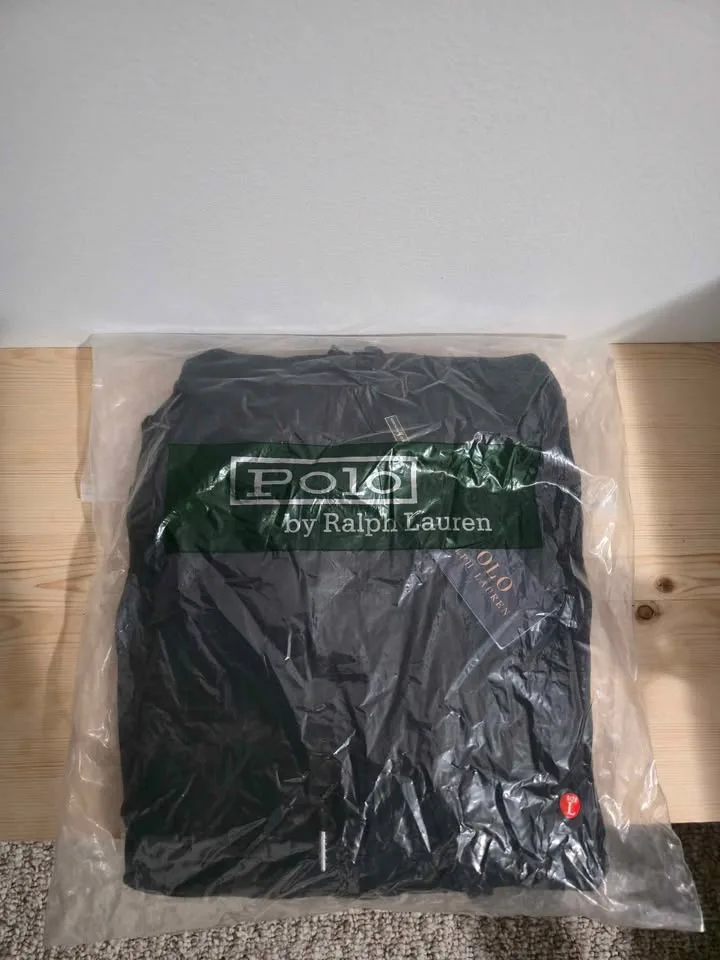 Brand new Polo Ralph Lauren zip-up image indicator(4)
