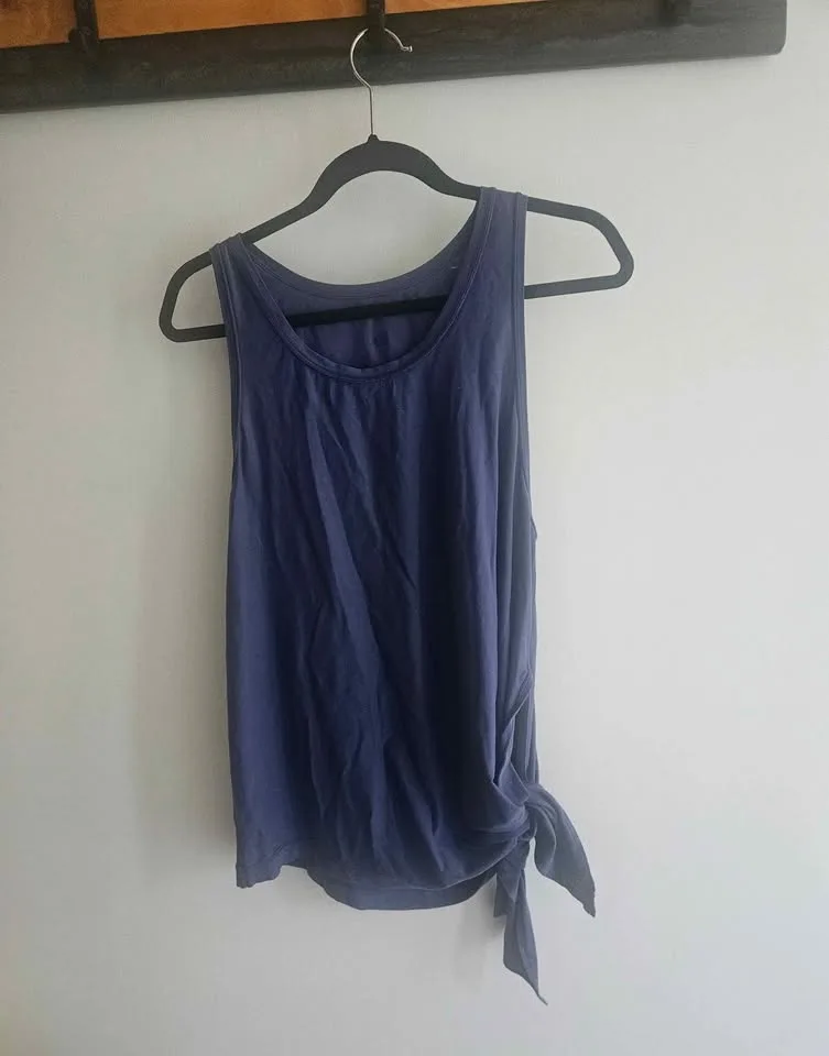 Lululemon Asymmetrical Long Tank Top image indicator(4)