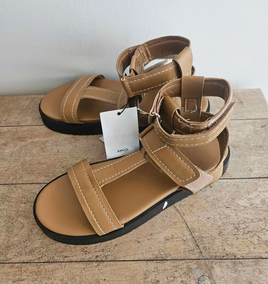 NWT Mango Platform Sandals image indicator(2)