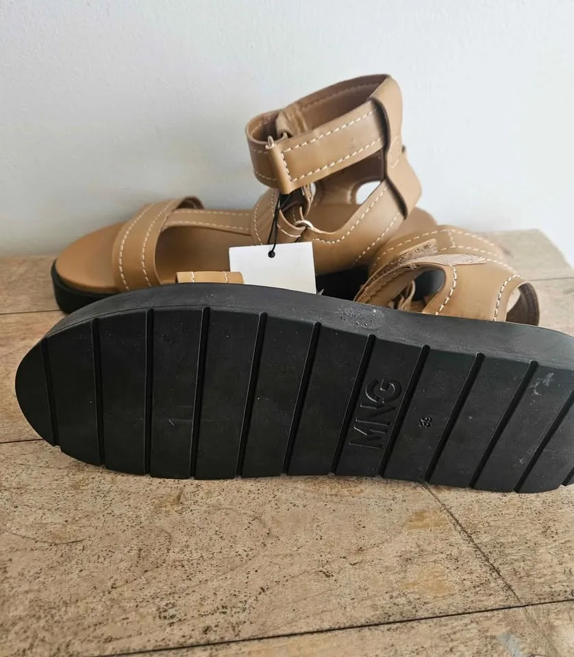 NWT Mango Platform Sandals image indicator(3)