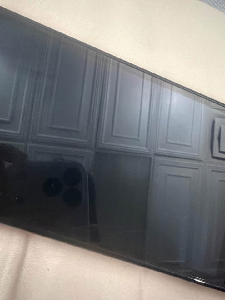 Nintendo Switch OLED — Mario Red Edition + Accessories - photo 2
