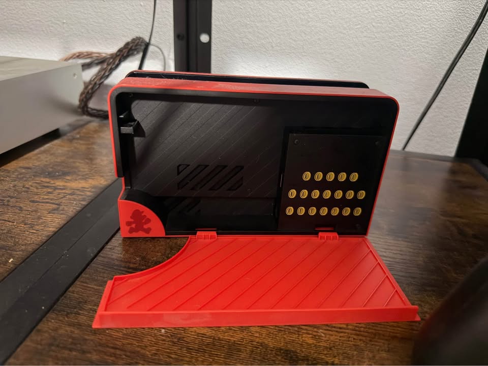 Nintendo Switch OLED — Mario Red Edition + Accessories - photo 4