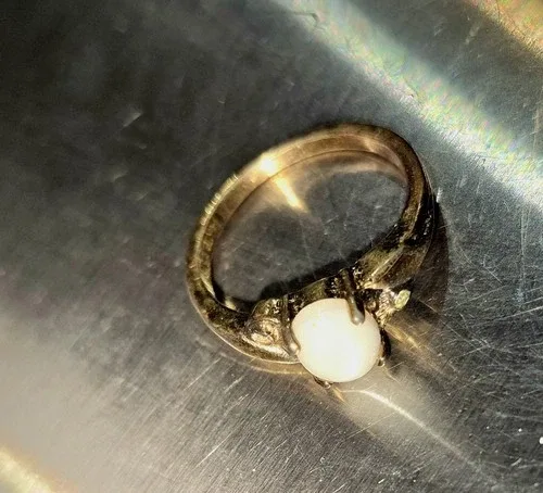 Vintage Moonstone Ring* image indicator(2)