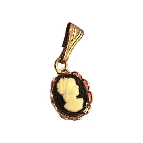Vintage cameo pendant* thumbnail