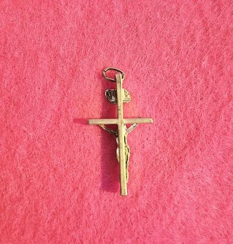 vintage crucifix pendant* image indicator(2)