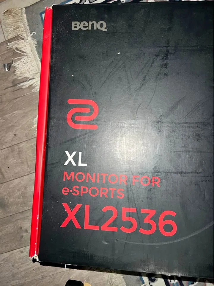 E-sports gaming monitor 144hz 1080p