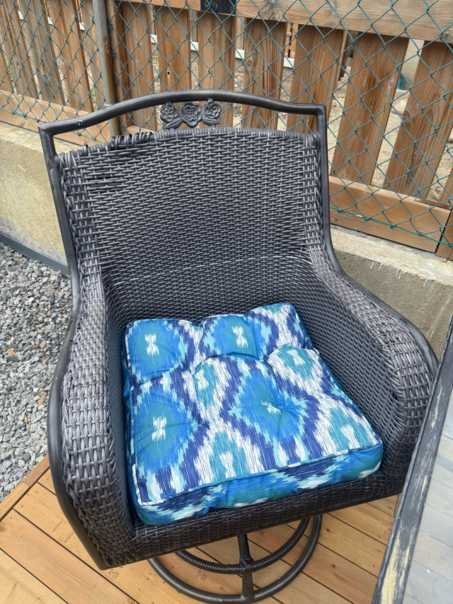 Wicker Patio Set - photo 4