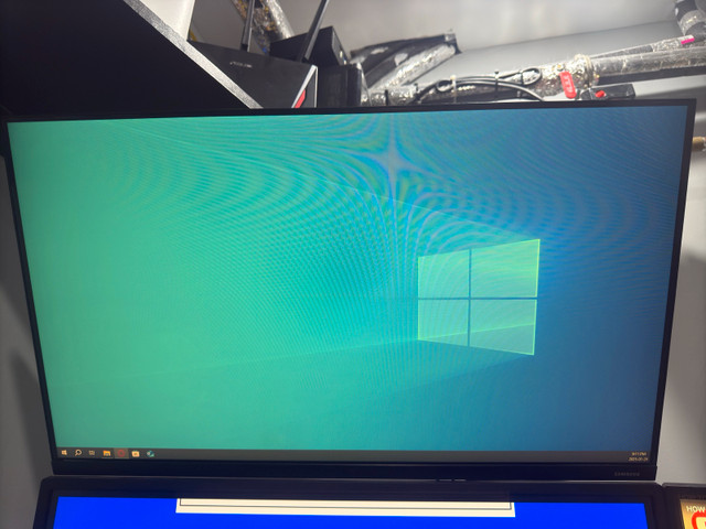 Samsung 27” Monitor
