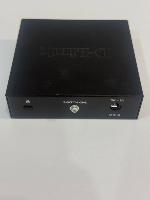 D-link Ethernet Gigabit Switch - photo 3