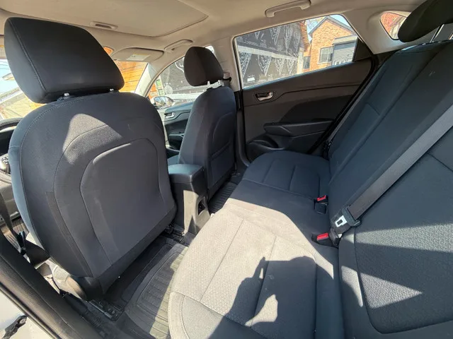 2019 Hyundai Accent Hatchback image indicator(8)