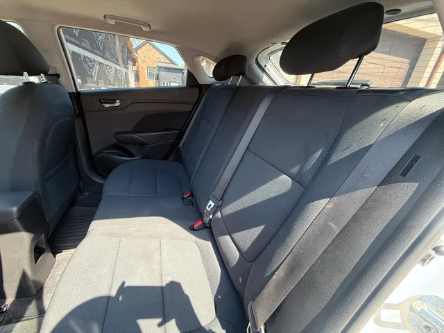 2019 Hyundai Accent Hatchback image indicator(9)