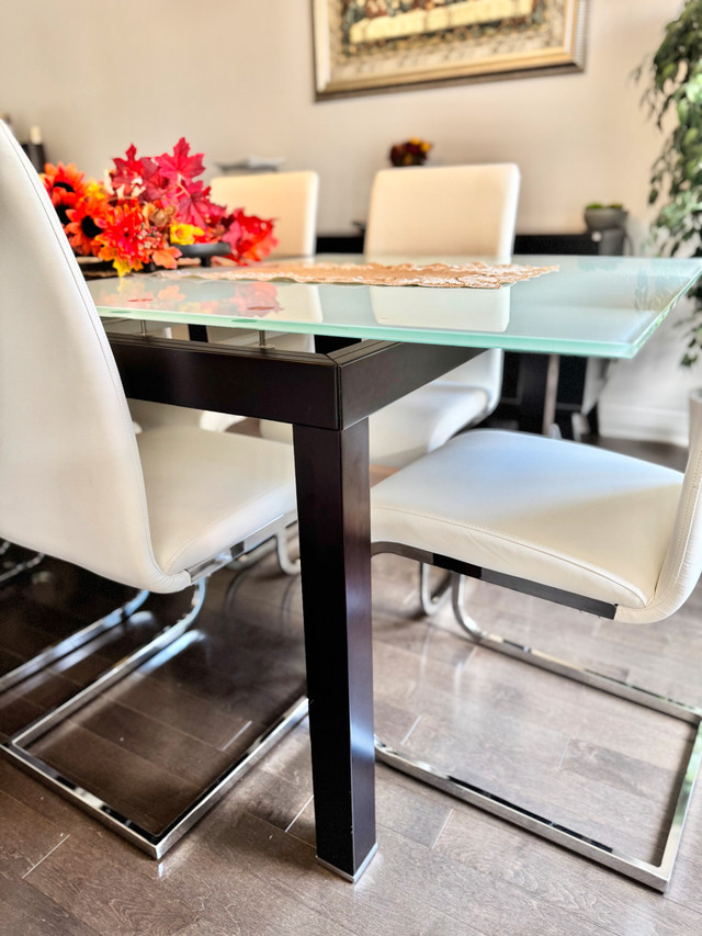 SOLD - Philip Van Leeuwen glass dining table with 8 chairs - photo 3