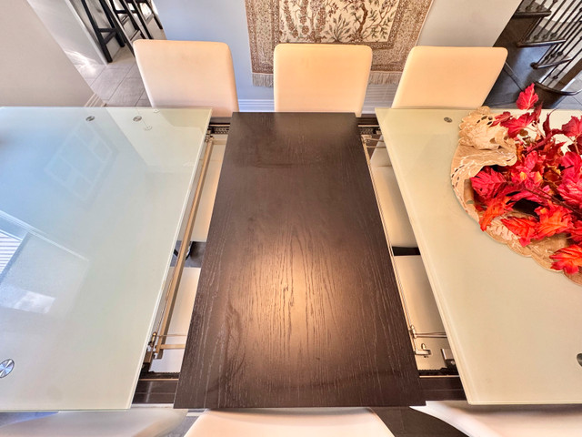 SOLD - Philip Van Leeuwen glass dining table with 8 chairs - photo 5