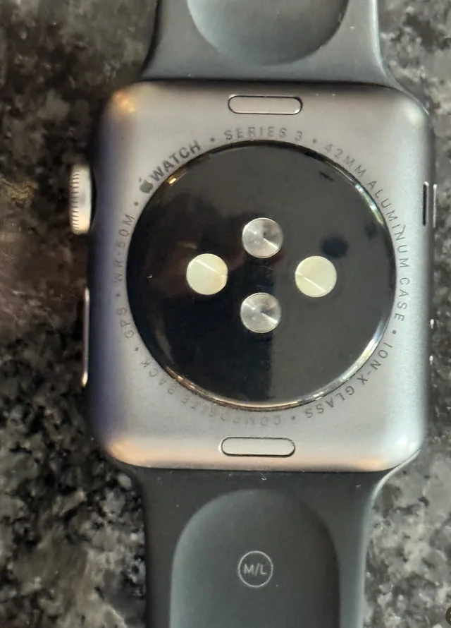 Apple Watch Series 3 - 42MM image indicator(4)