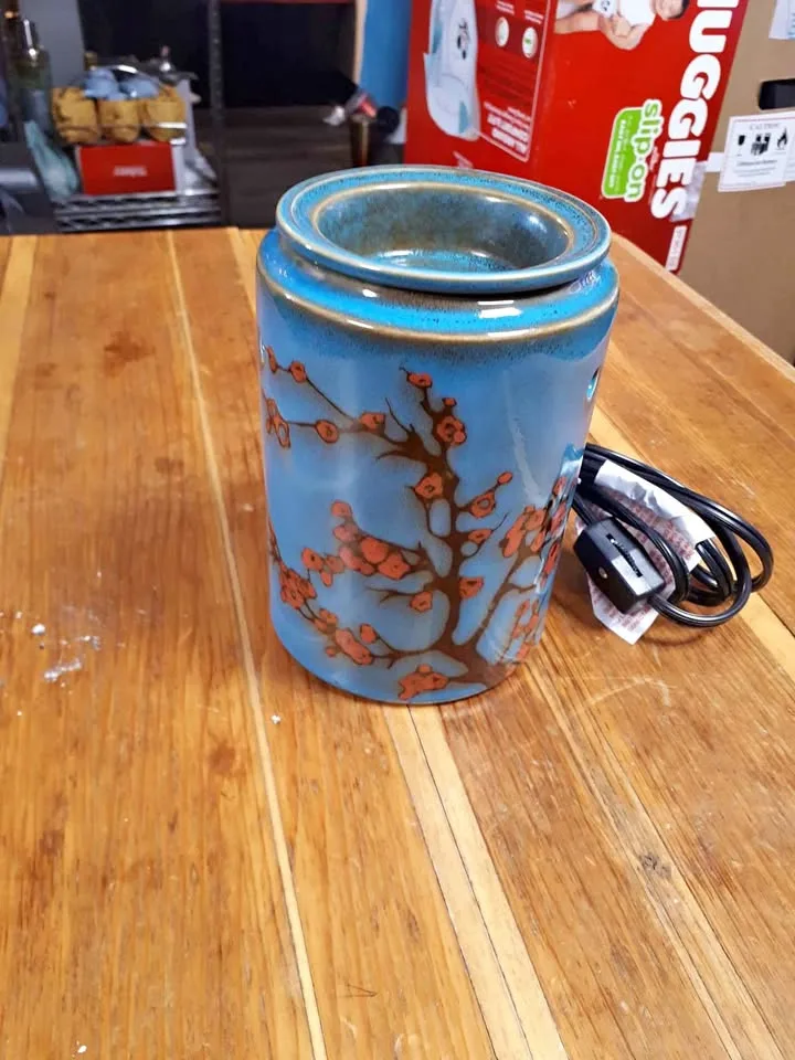 Cherry Tree Scentsy Burner