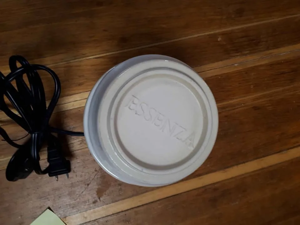 Elegant Esenenza Wax Burner image indicator(3)